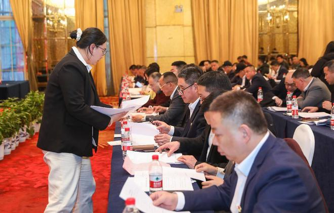 Changsha City Mechanical and E-commerce Association held the fifth election conference and the 20th anniversary celebration of the founding of the Chamber of Commerce Changsha City Mechanical and E-commerce Association held the fifth election conference and the 20th anniversary celebration of the founding of the Chamber of Commerce